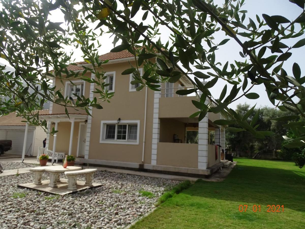 Villa Morris Nydri  Exterior foto